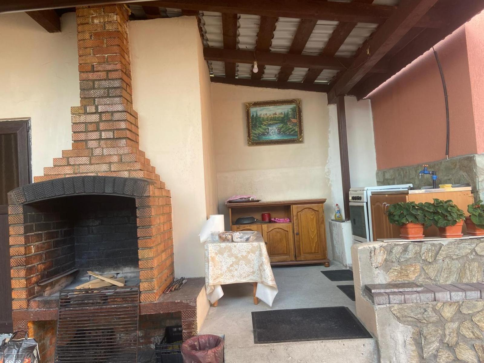 Pensiunea Casa Deny Novaci-Străini Exterior foto